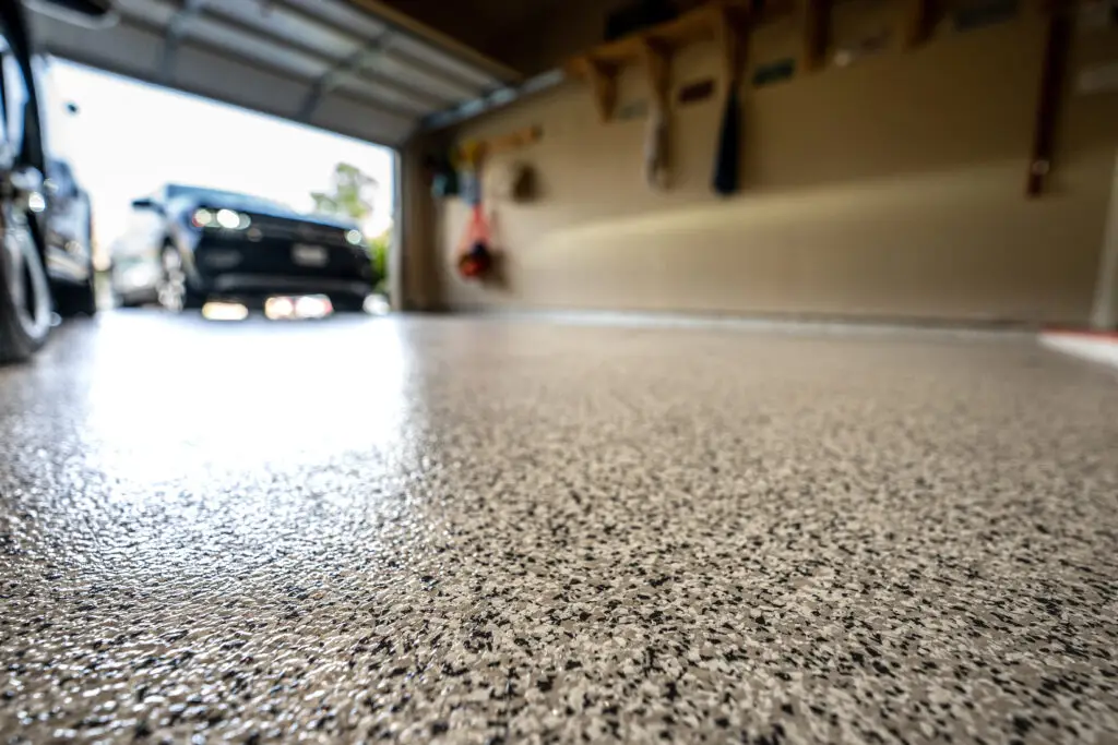 Flake polyaspartic garage floor